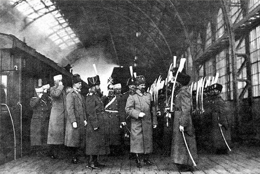 Ил. 10. Встреча румынского принца Фердинанда на Императорском вокзале в Царском Селе. 22 марта 1914 г